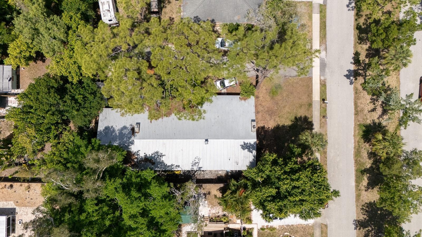 2110 PALM TERRACE — photo 36 of 41