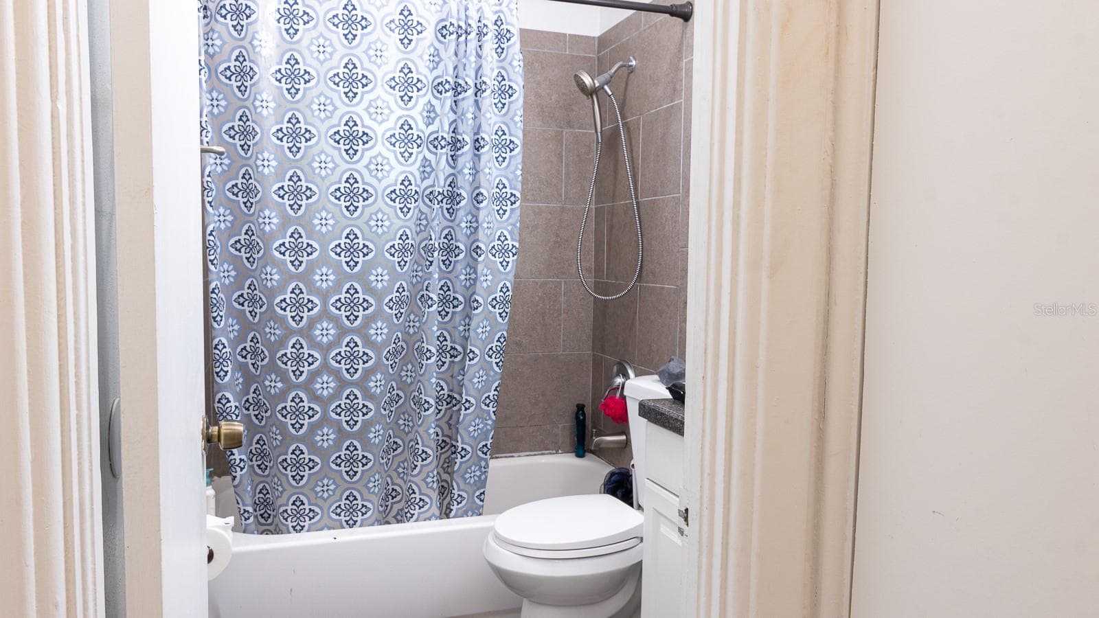 2110 PALM TERRACE — photo 13 of 41