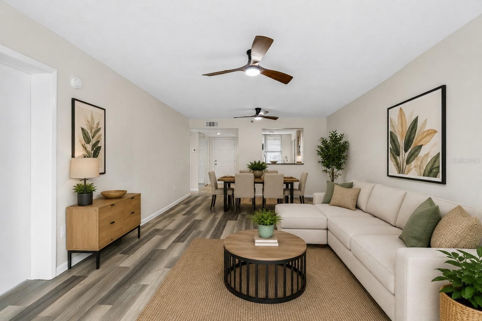 4550 PINEBROOK CIRCLE — photo 6 of 37