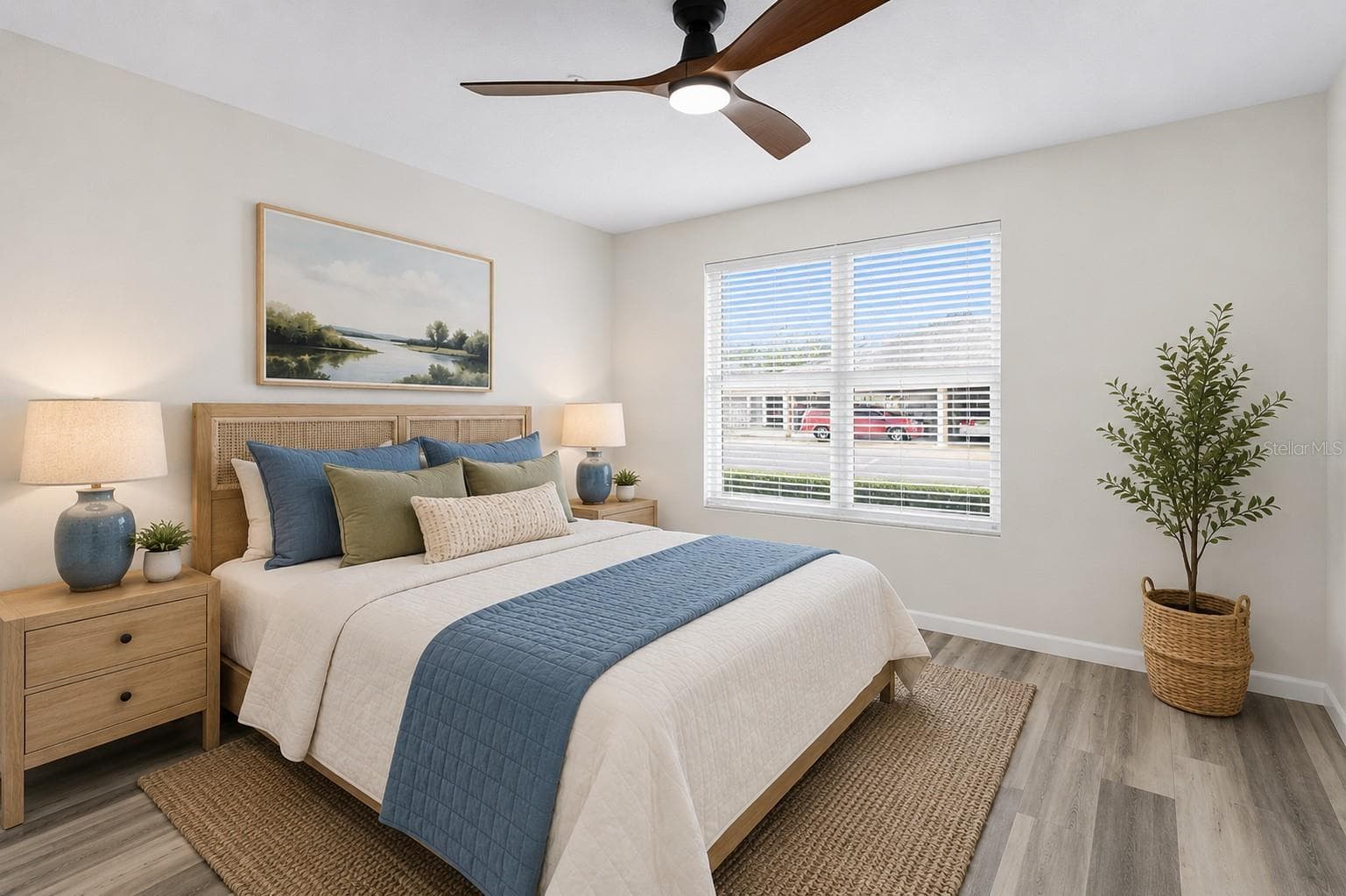 4550 PINEBROOK CIRCLE — photo 17 of 37
