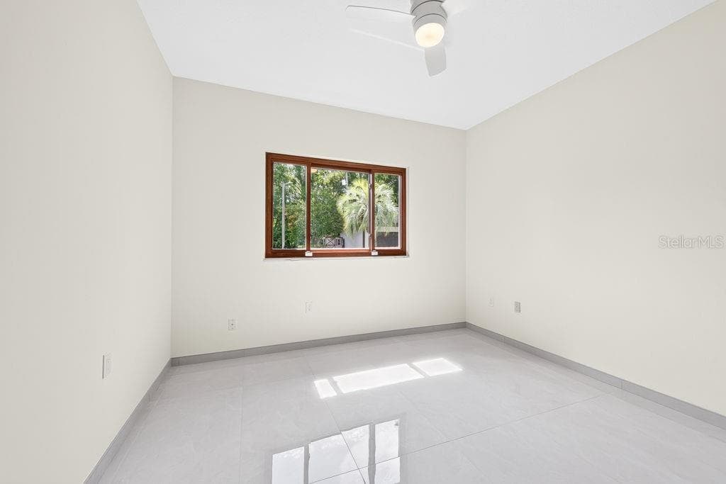 1007 LAKEWOOD DRIVE — photo 43 of 97