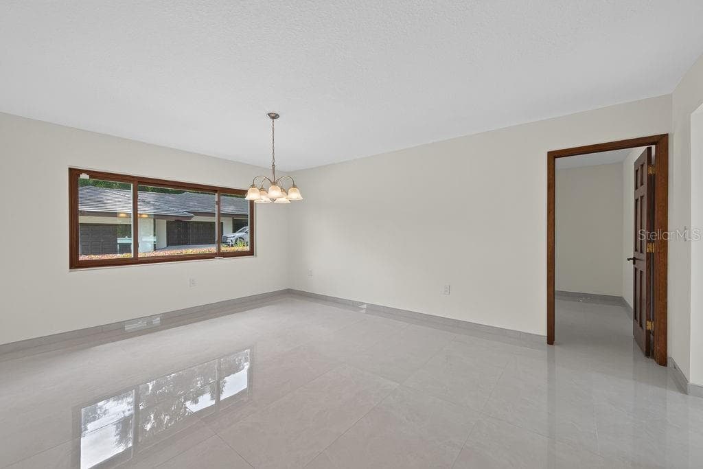 1007 LAKEWOOD DRIVE — photo 26 of 97