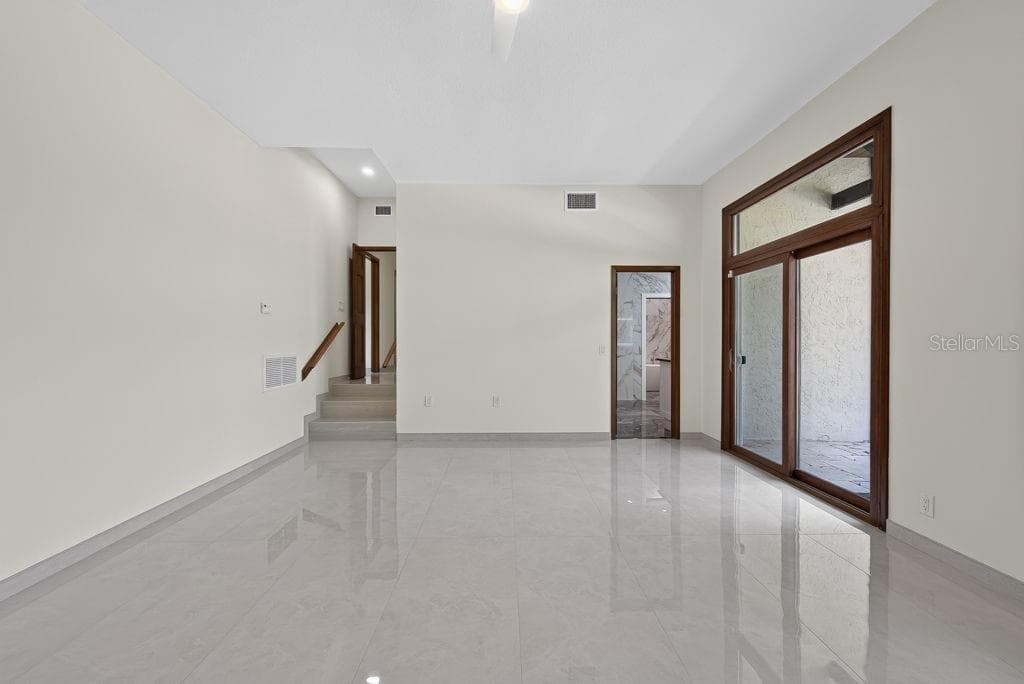 1007 LAKEWOOD DRIVE — photo 36 of 97