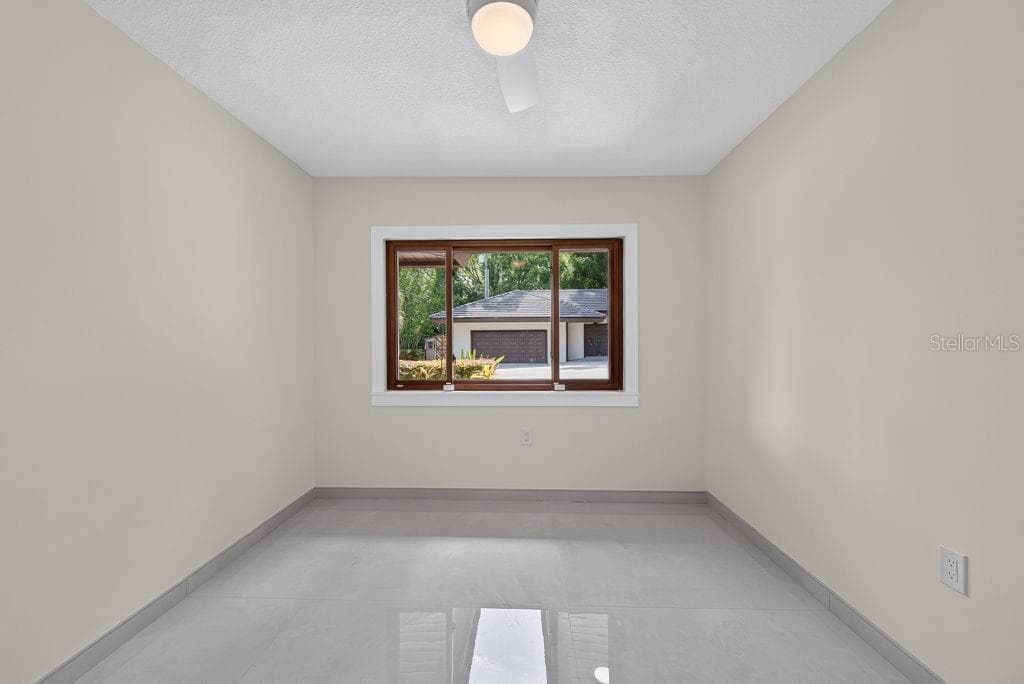 1007 LAKEWOOD DRIVE — photo 29 of 97