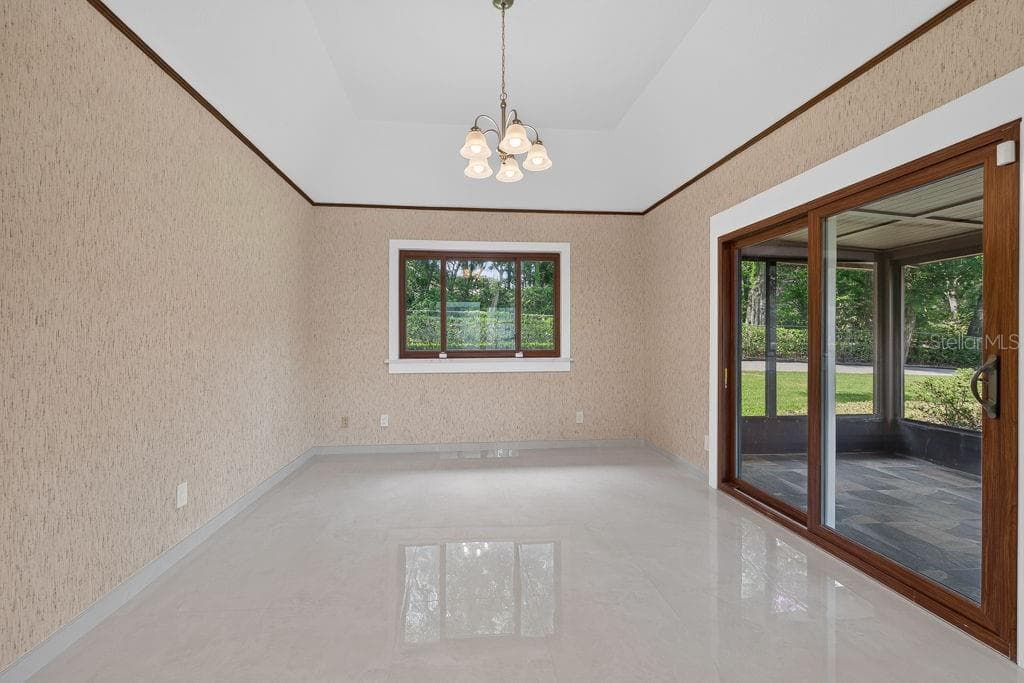 1007 LAKEWOOD DRIVE — photo 24 of 97