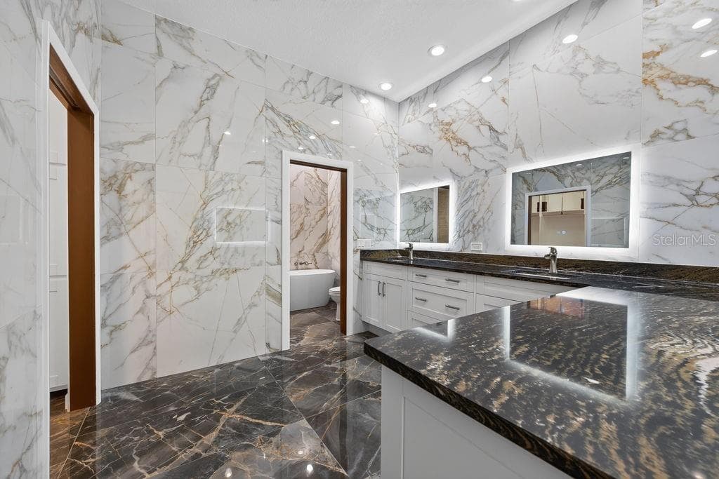 1007 LAKEWOOD DRIVE — photo 37 of 97