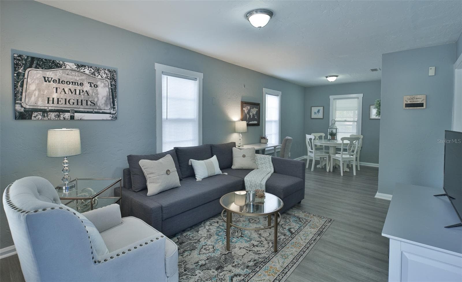 3909 DARWIN AVENUE — photo 3 of 24