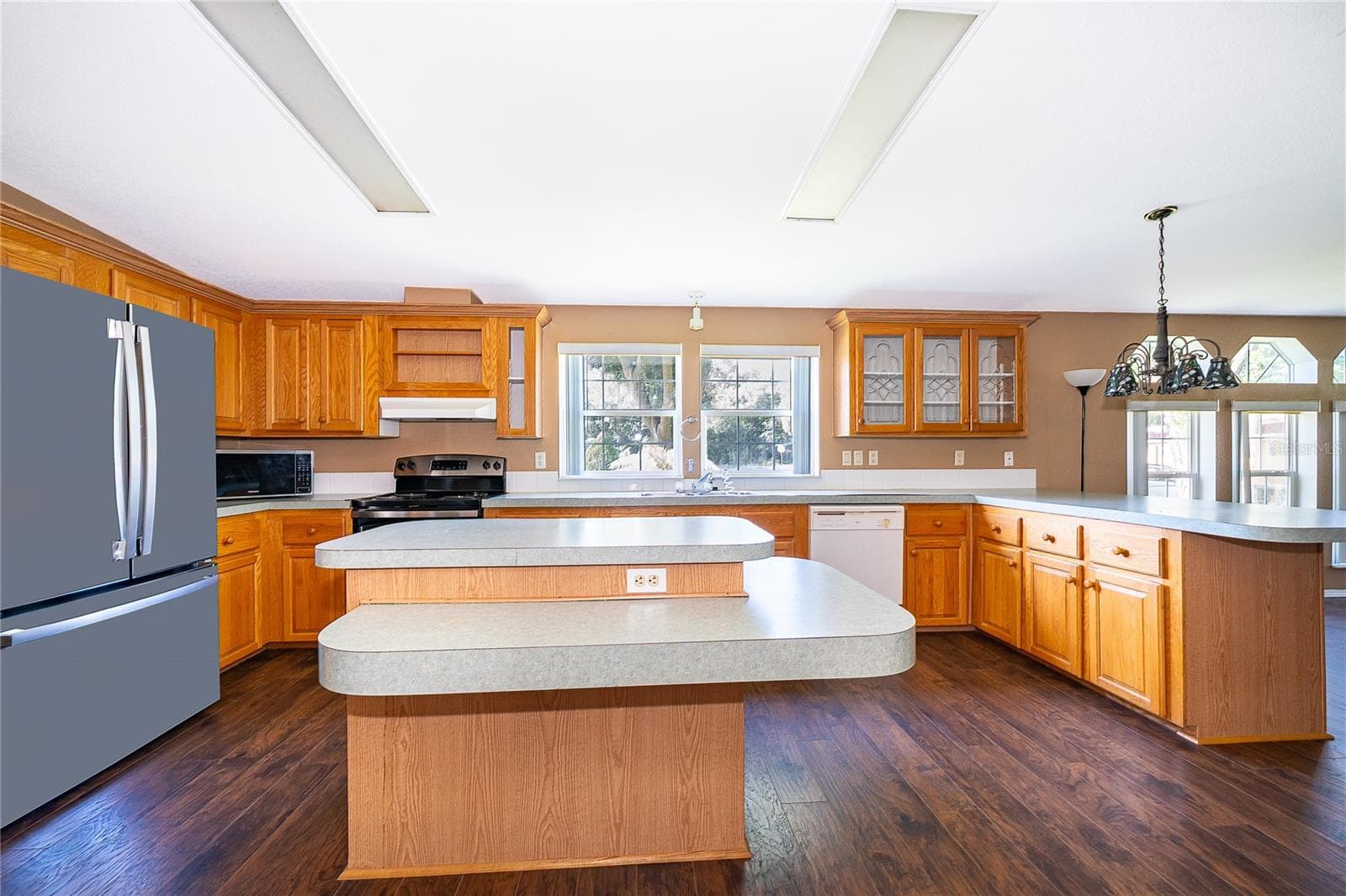 800 GEE CREEK COURT — photo 4 of 31