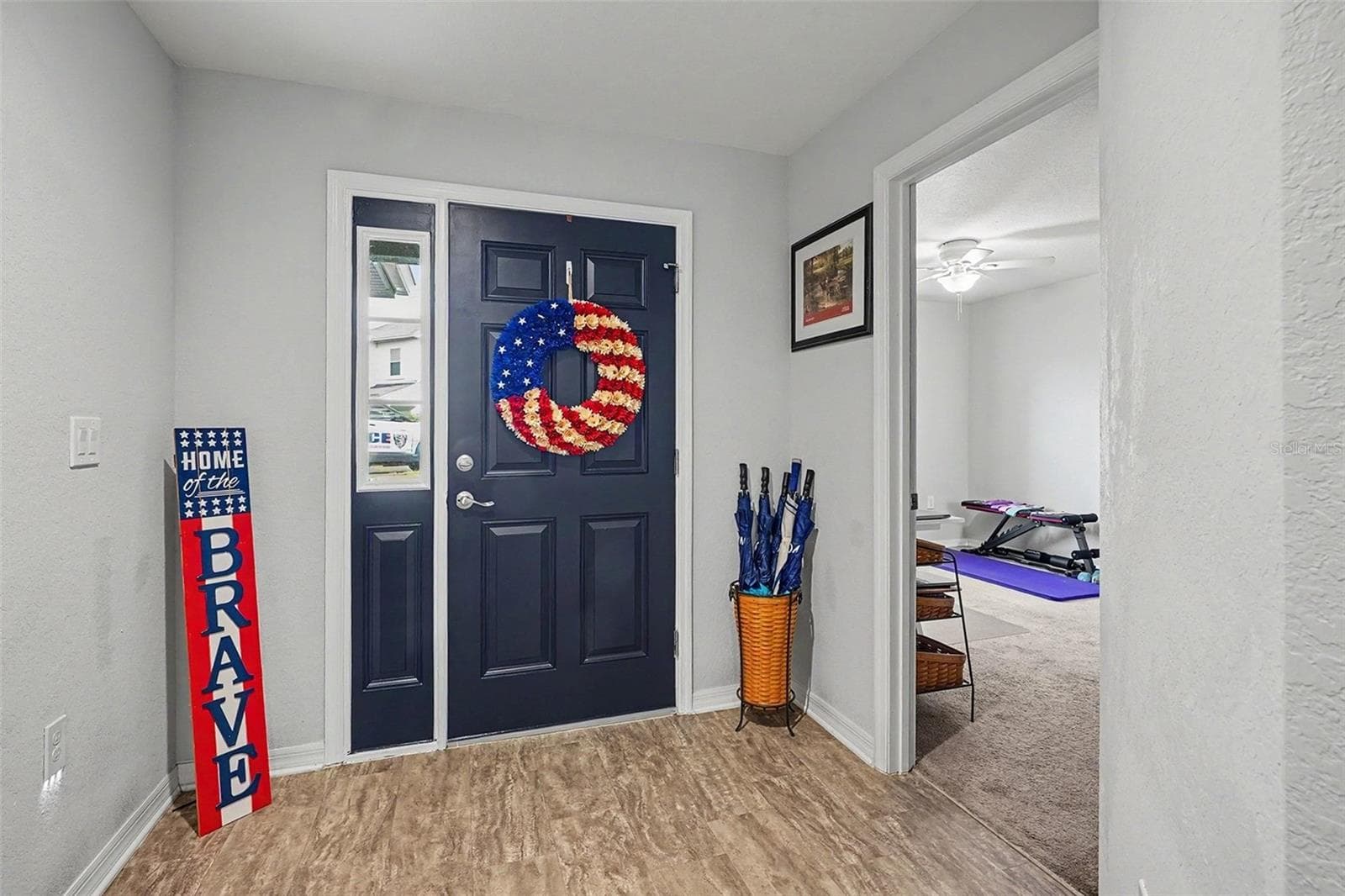 2061 NIGHTHAWK DRIVE — photo 3 of 22