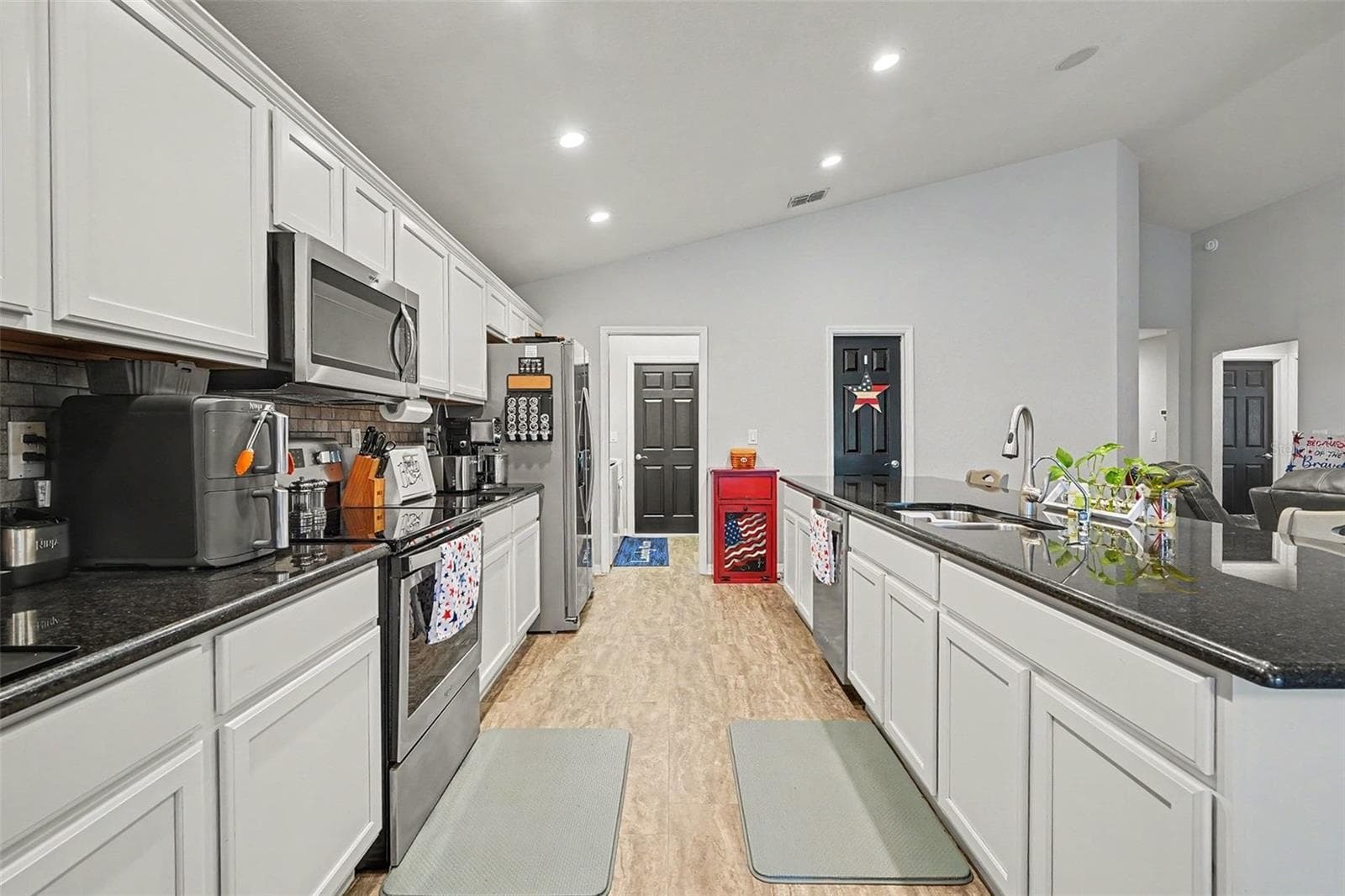2061 NIGHTHAWK DRIVE — photo 8 of 22