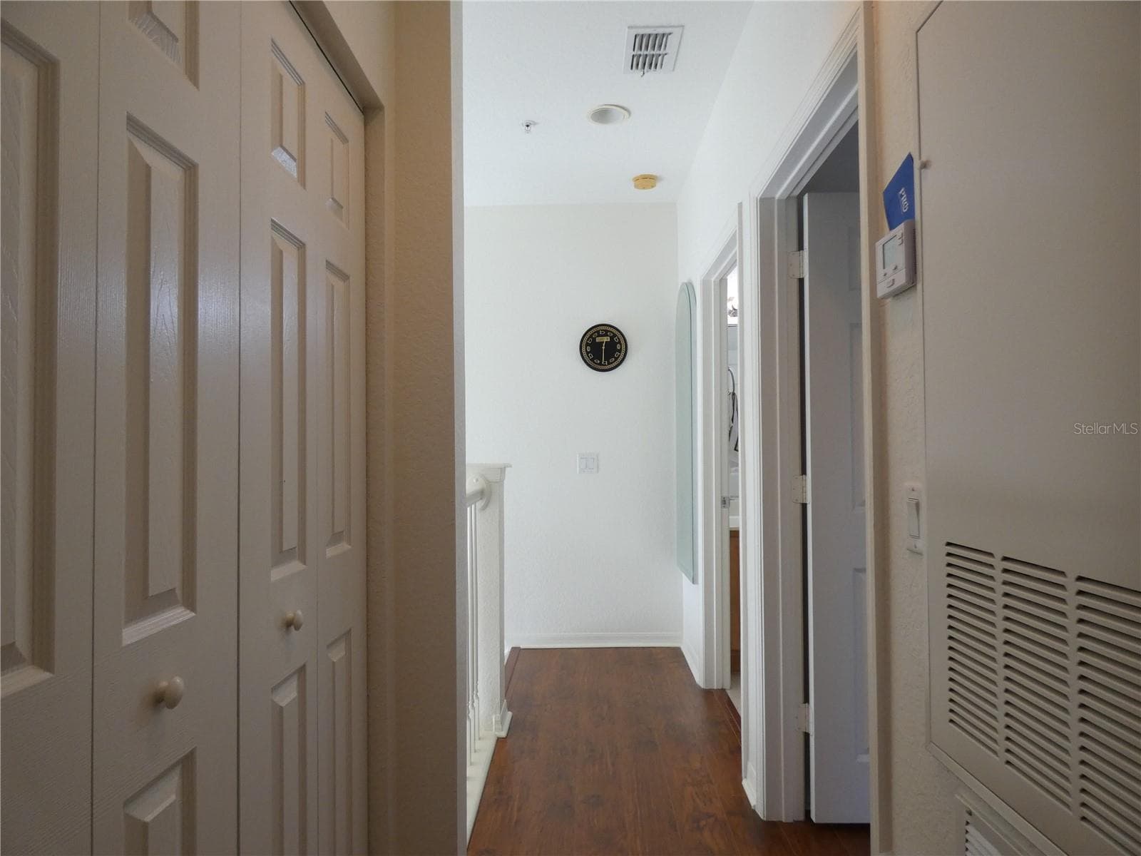 2406 GRAND CENTRAL PARKWAY — photo 13 of 26
