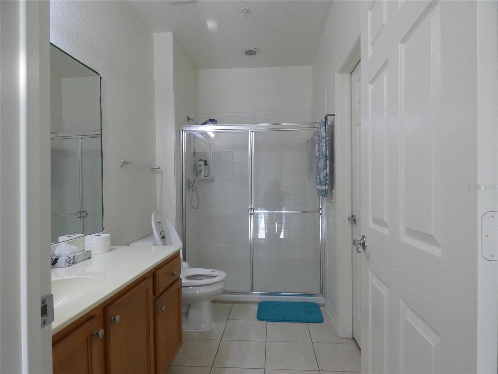 2406 GRAND CENTRAL PARKWAY — photo 16 of 26