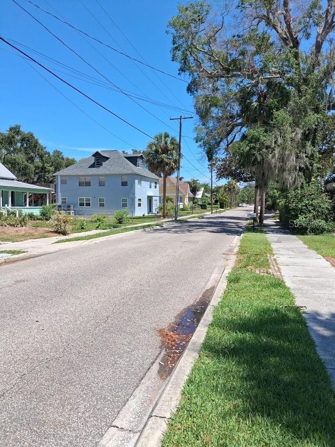 217 BANANA STREET — photo 33 of 33