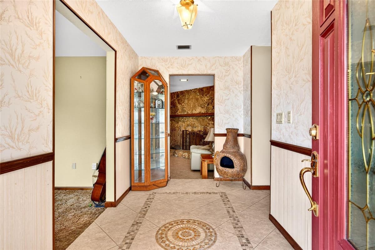 4711 COUNTY ROAD 134 — photo 4 of 53