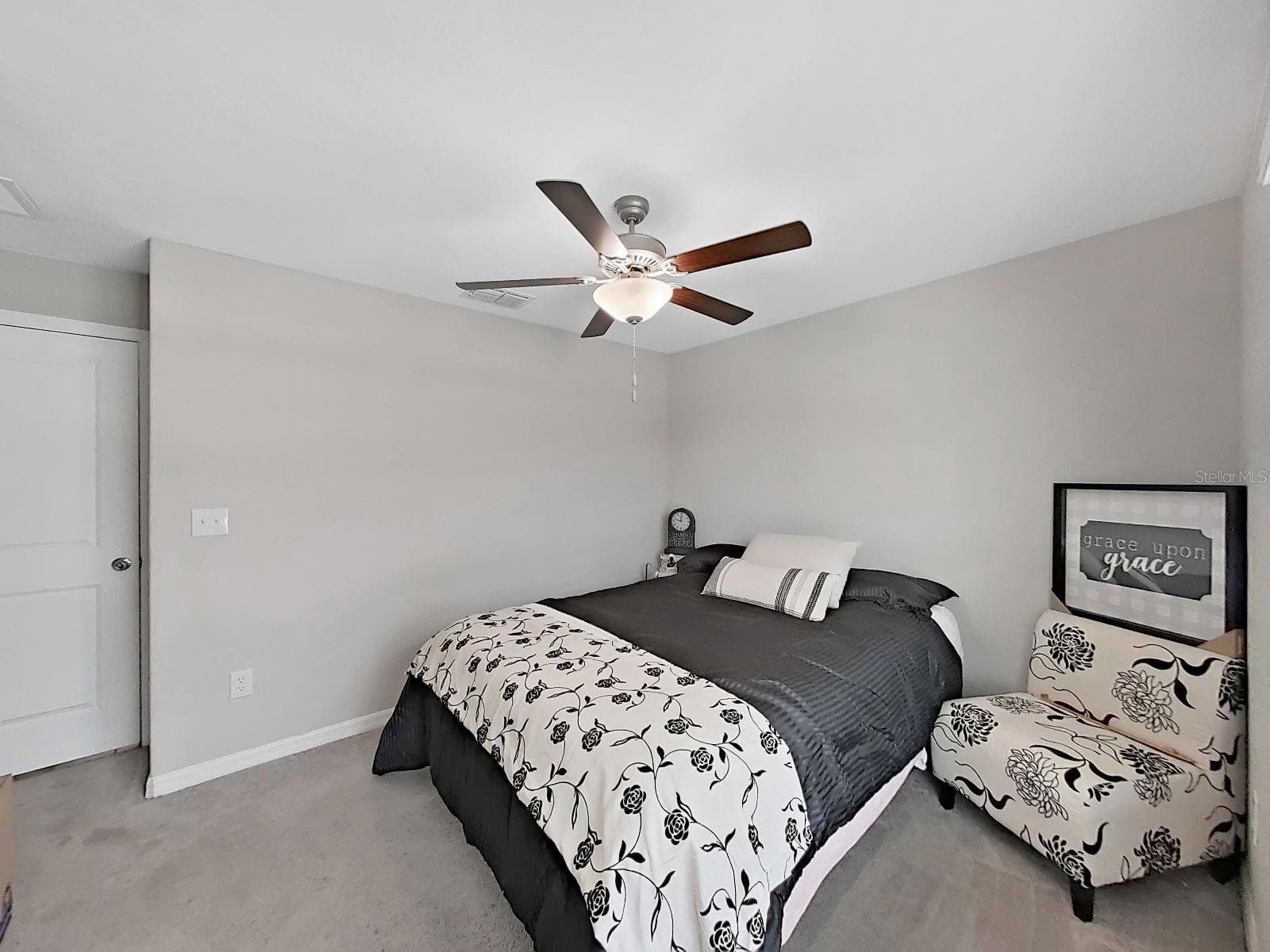 5413 BLUE AZURE DRIVE — photo 11 of 46