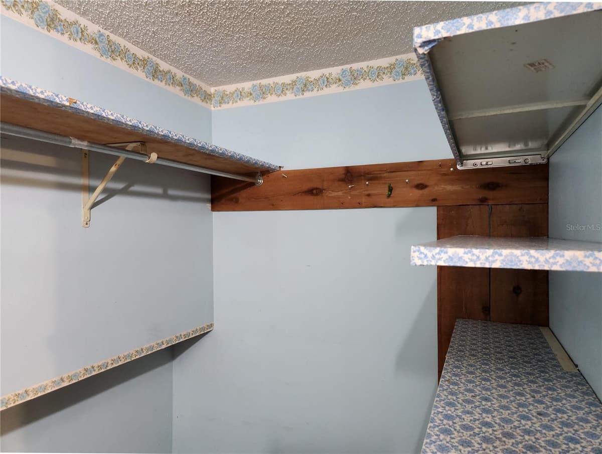 11318 BRIGHTWOOD DRIVE — photo 18 of 41