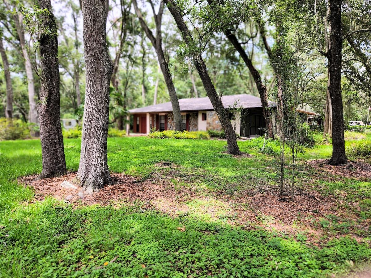 11318 BRIGHTWOOD DRIVE — photo 38 of 41