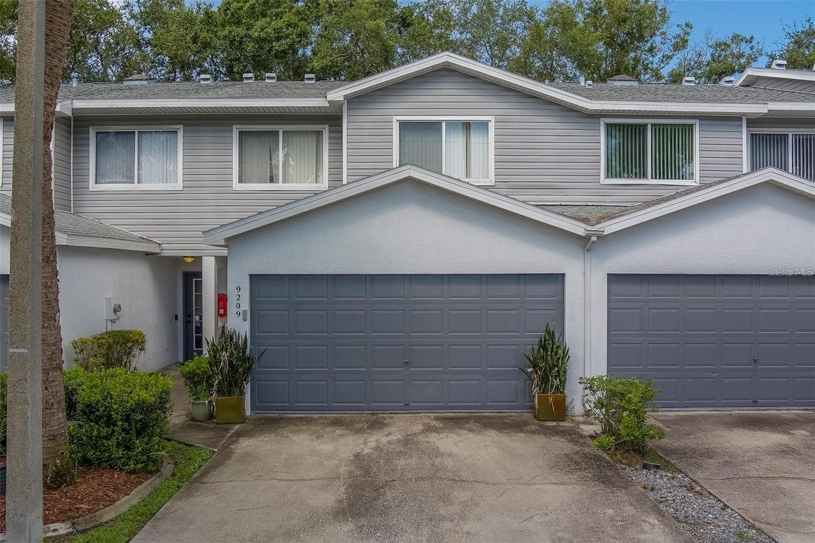 9209 JAKES PATH — photo 1 of 42