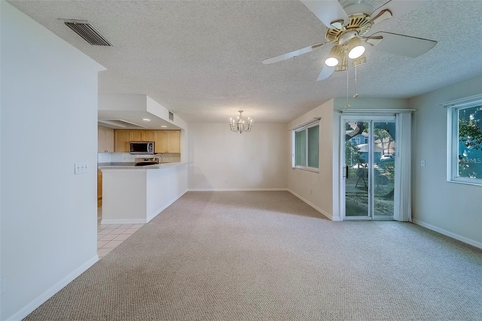9209 JAKES PATH — photo 14 of 42
