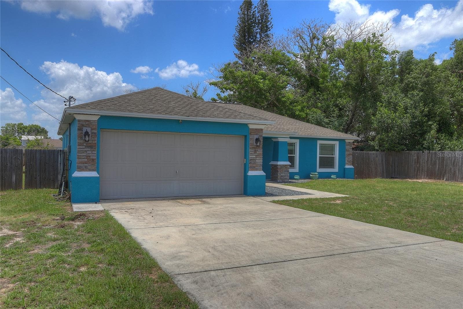 110 PLUM AVENUE — photo 39 of 42