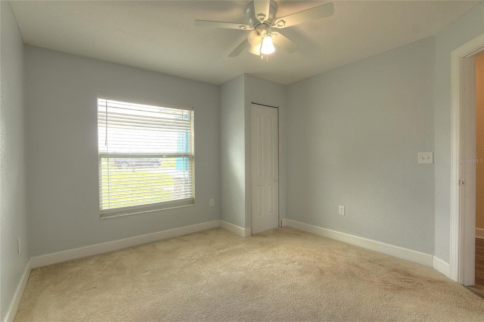 110 PLUM AVENUE — photo 16 of 42