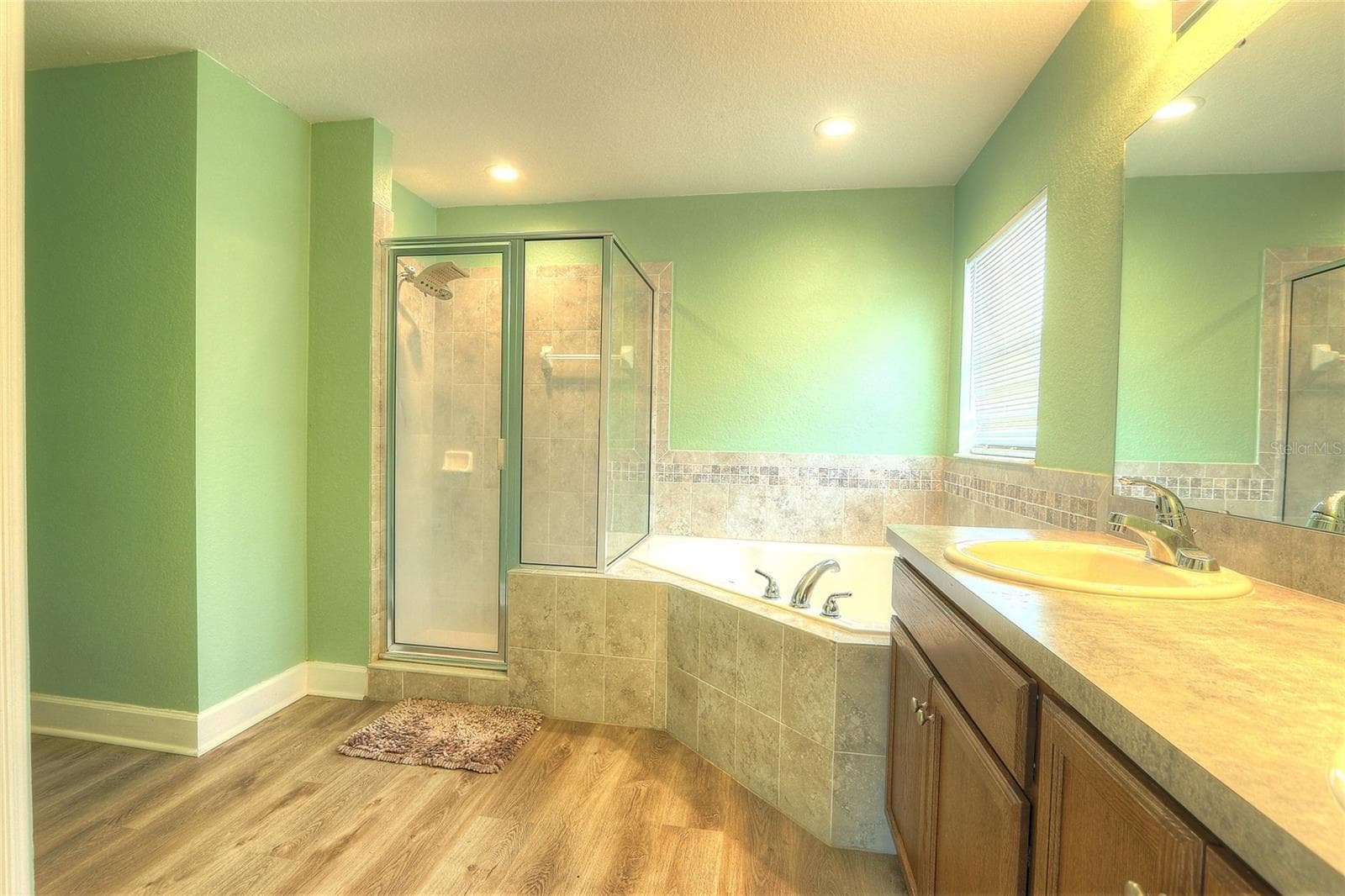 110 PLUM AVENUE — photo 22 of 42