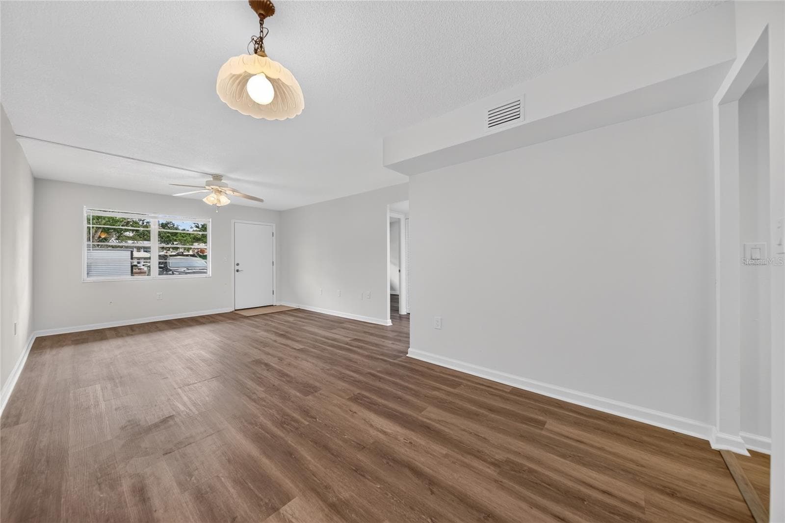951 79TH AVENUE — photo 13 of 41