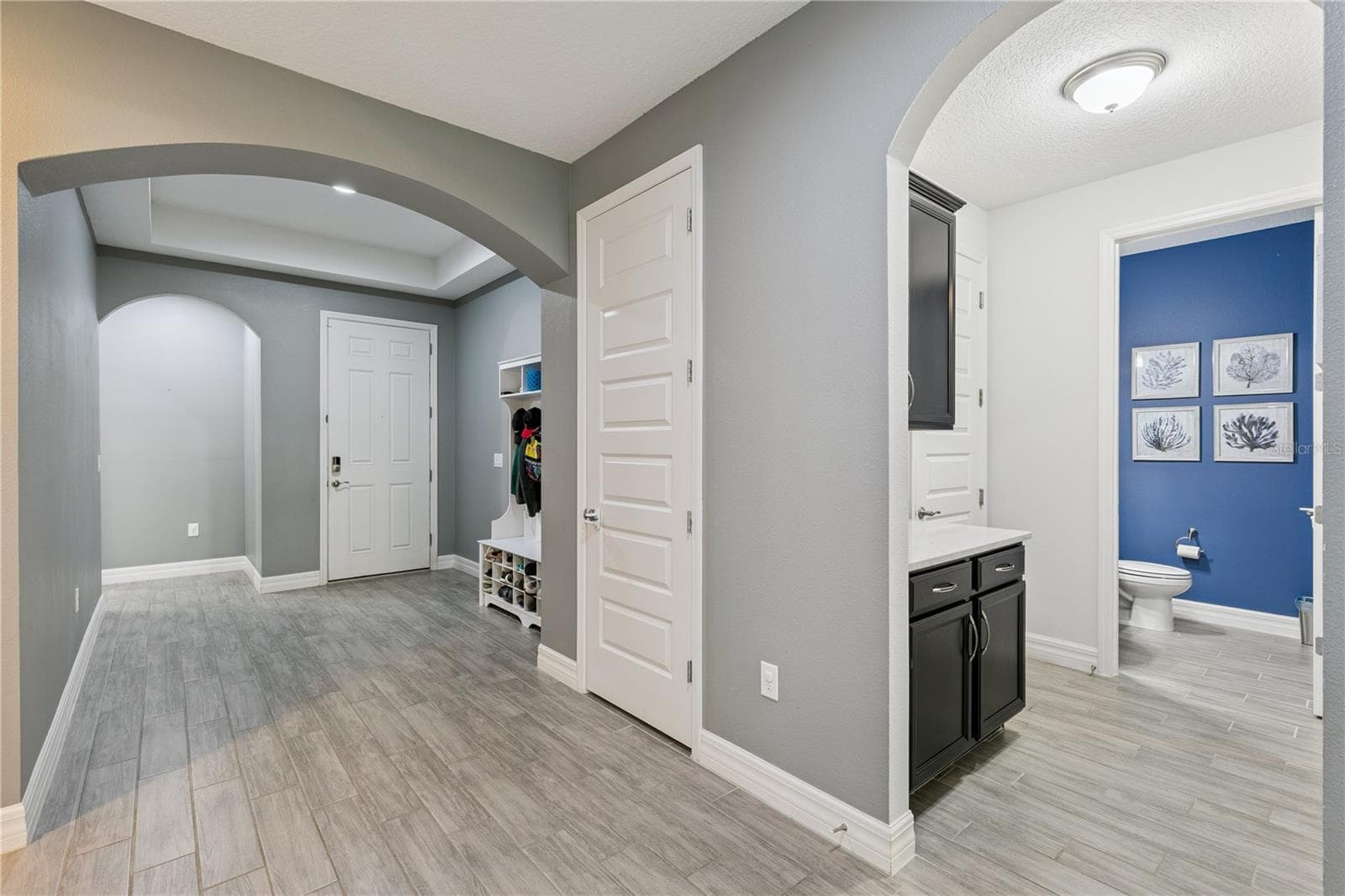 1096 WOOD DALE CIRCLE — photo 8 of 45