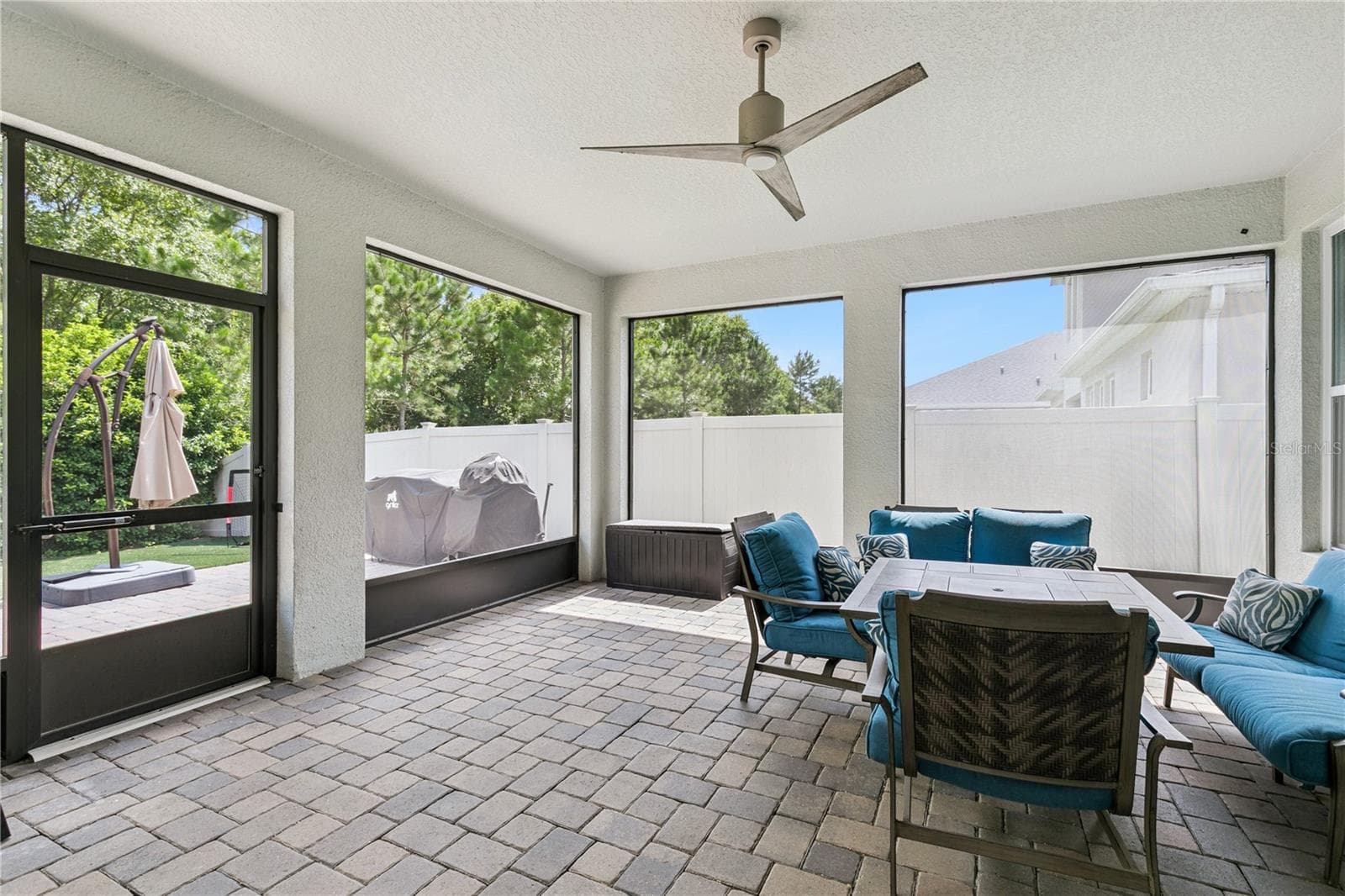 1096 WOOD DALE CIRCLE — photo 32 of 45