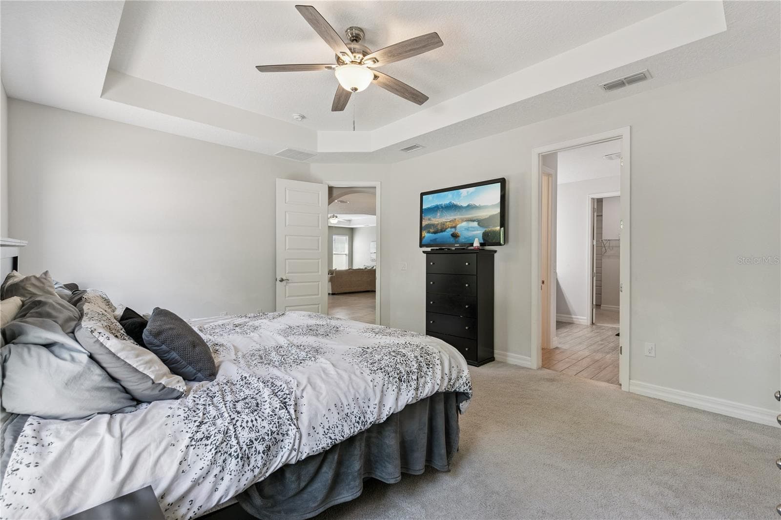 1096 WOOD DALE CIRCLE — photo 19 of 45