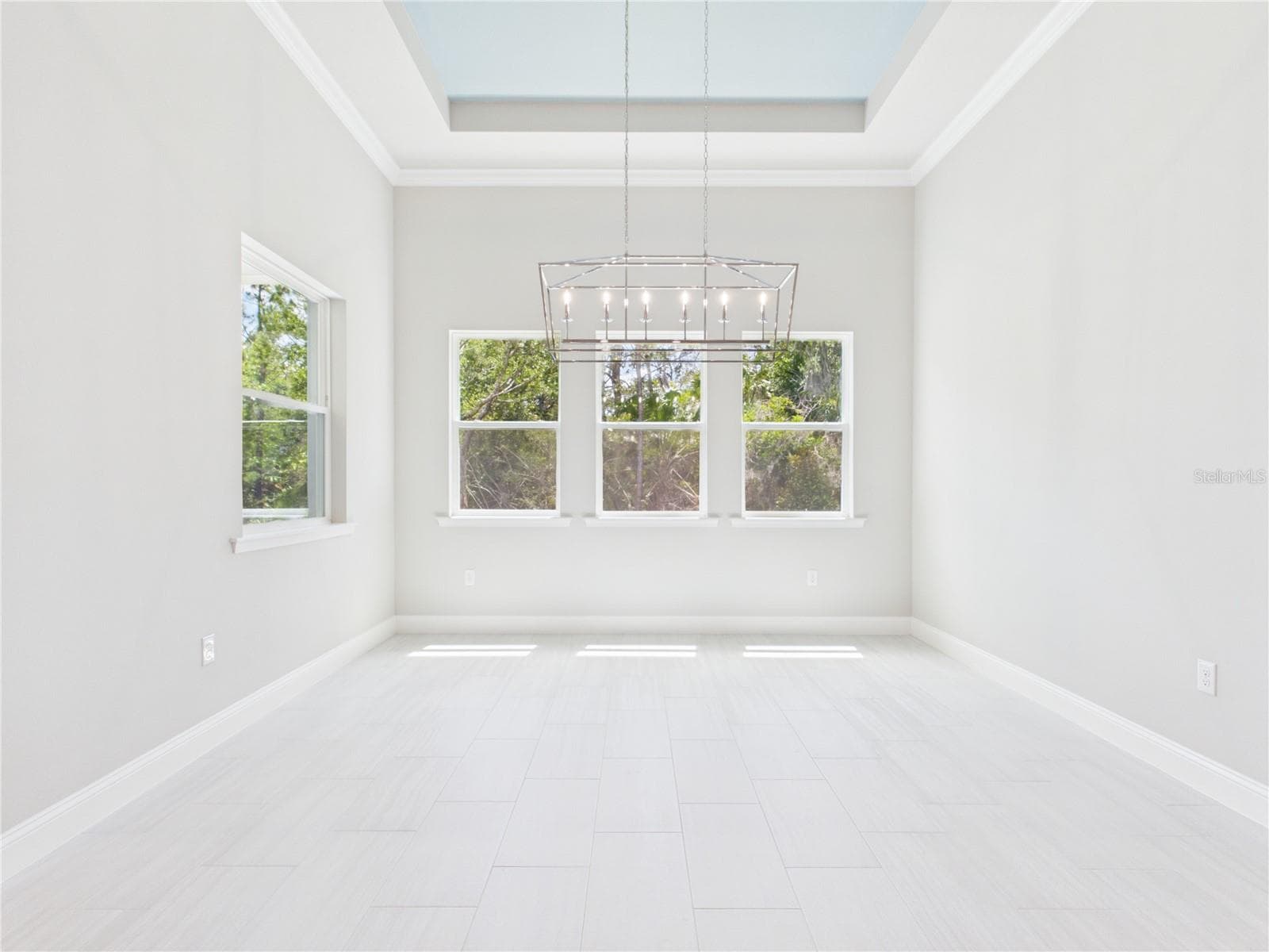 230 RIVERWALK DRIVE — photo 9 of 63