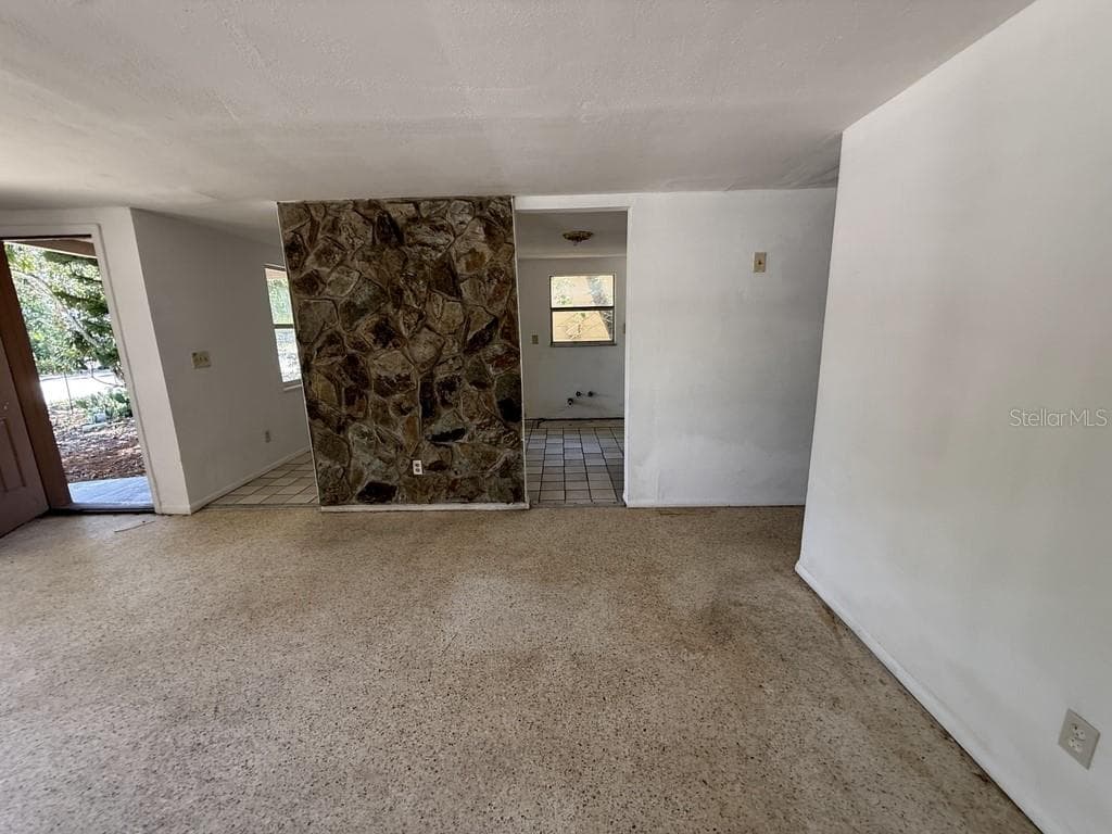 1134 ENGMAN STREET — photo 8 of 31