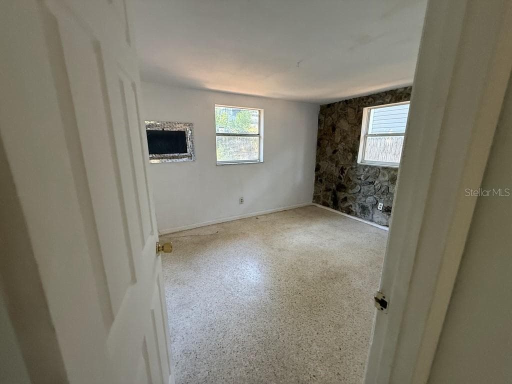 1134 ENGMAN STREET — photo 26 of 31