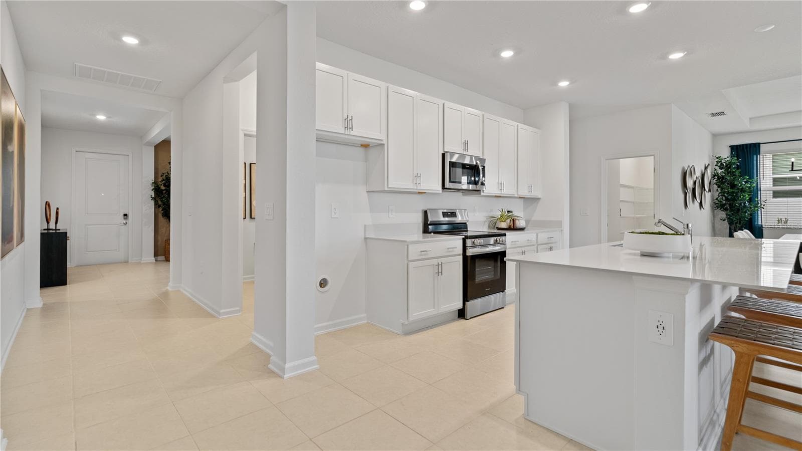 5534 NINA WAY — photo 3 of 23