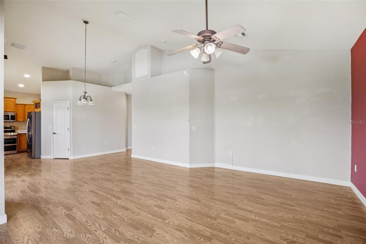 13247 CASA VERDE CIRCLE — photo 12 of 53