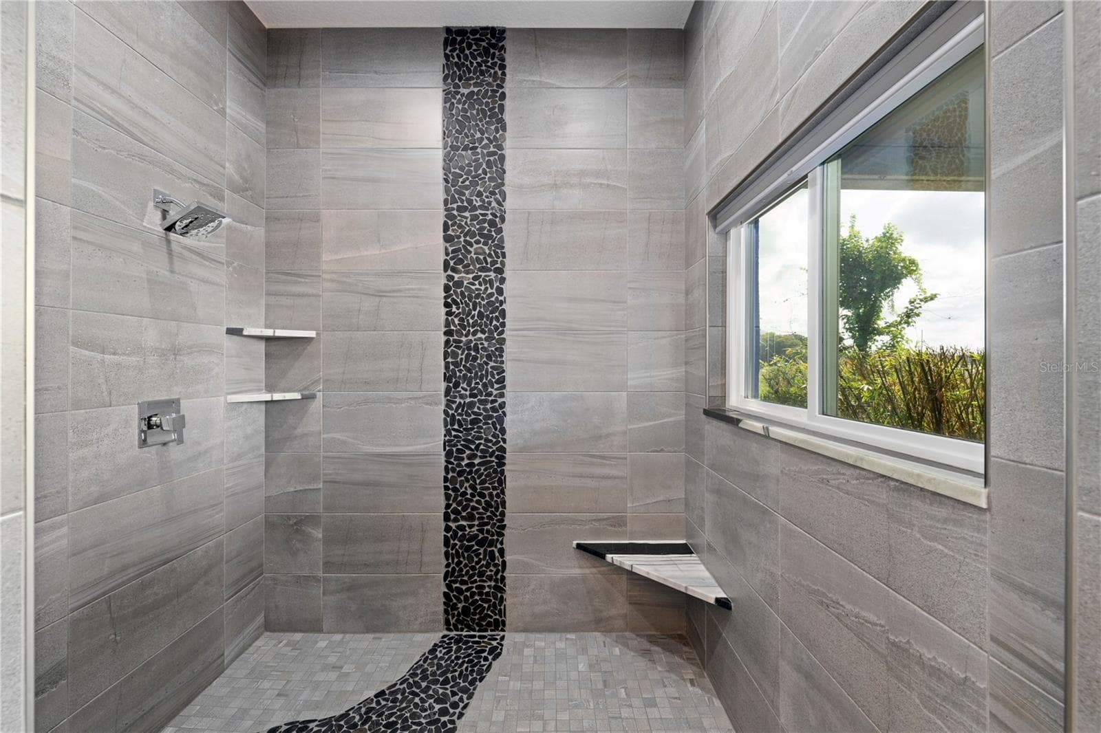 4931 DORA DRIVE — photo 36 of 98