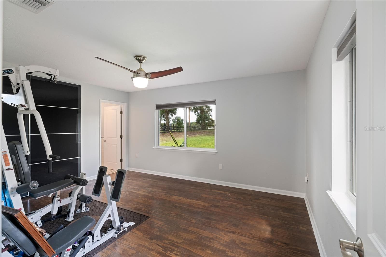 4931 DORA DRIVE — photo 48 of 98