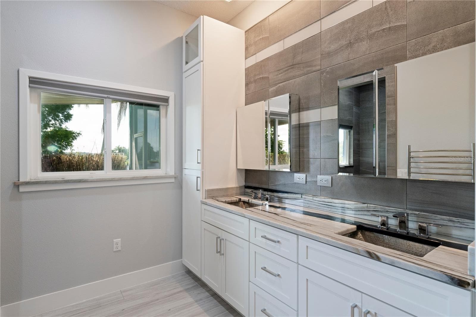 4931 DORA DRIVE — photo 35 of 98