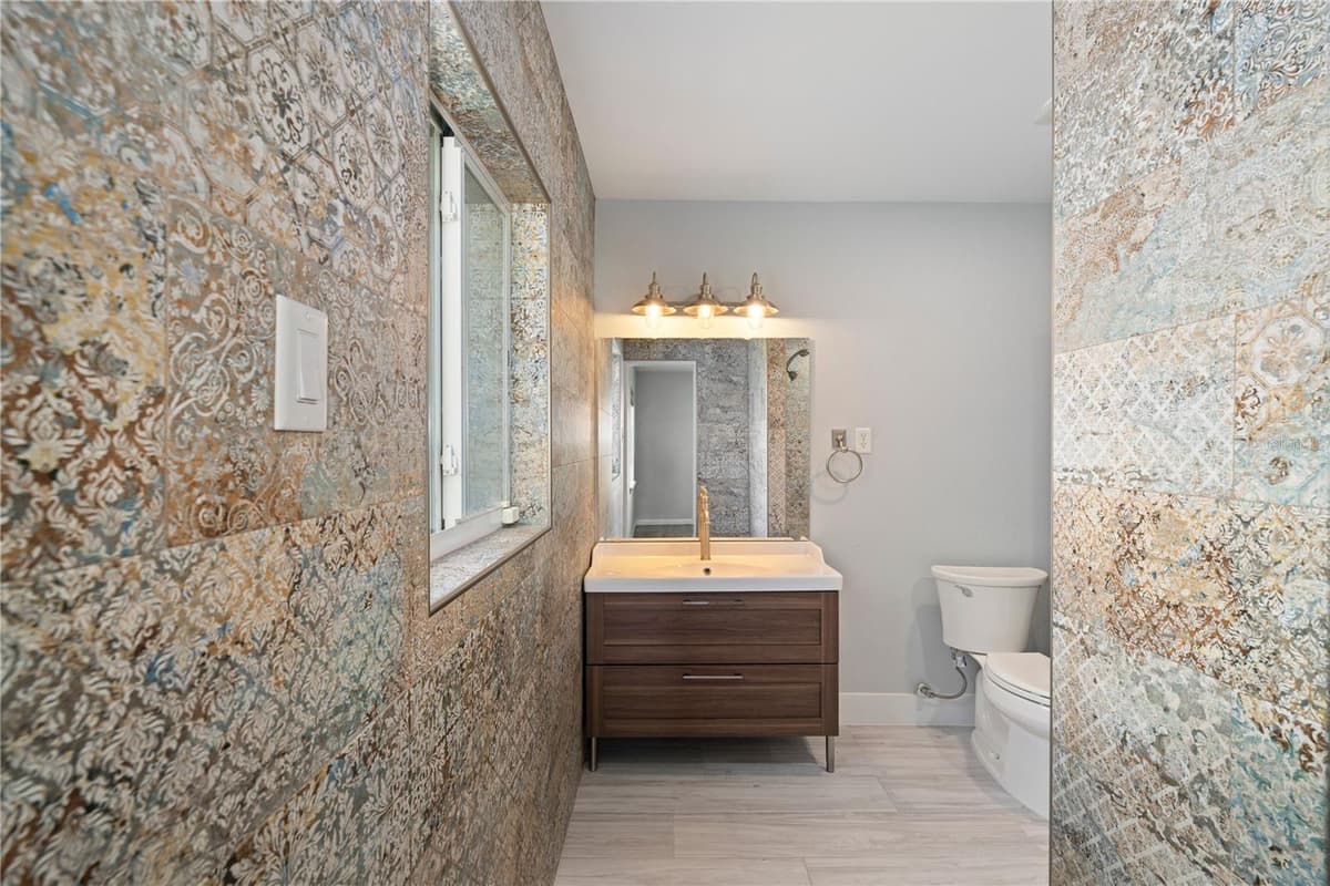 4931 DORA DRIVE — photo 46 of 98