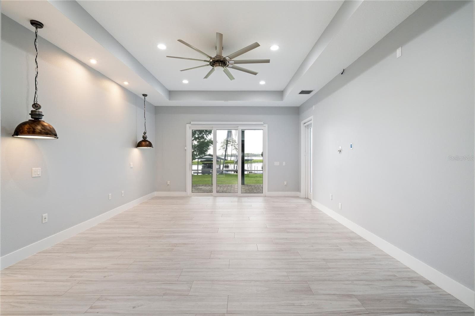 4931 DORA DRIVE — photo 30 of 98