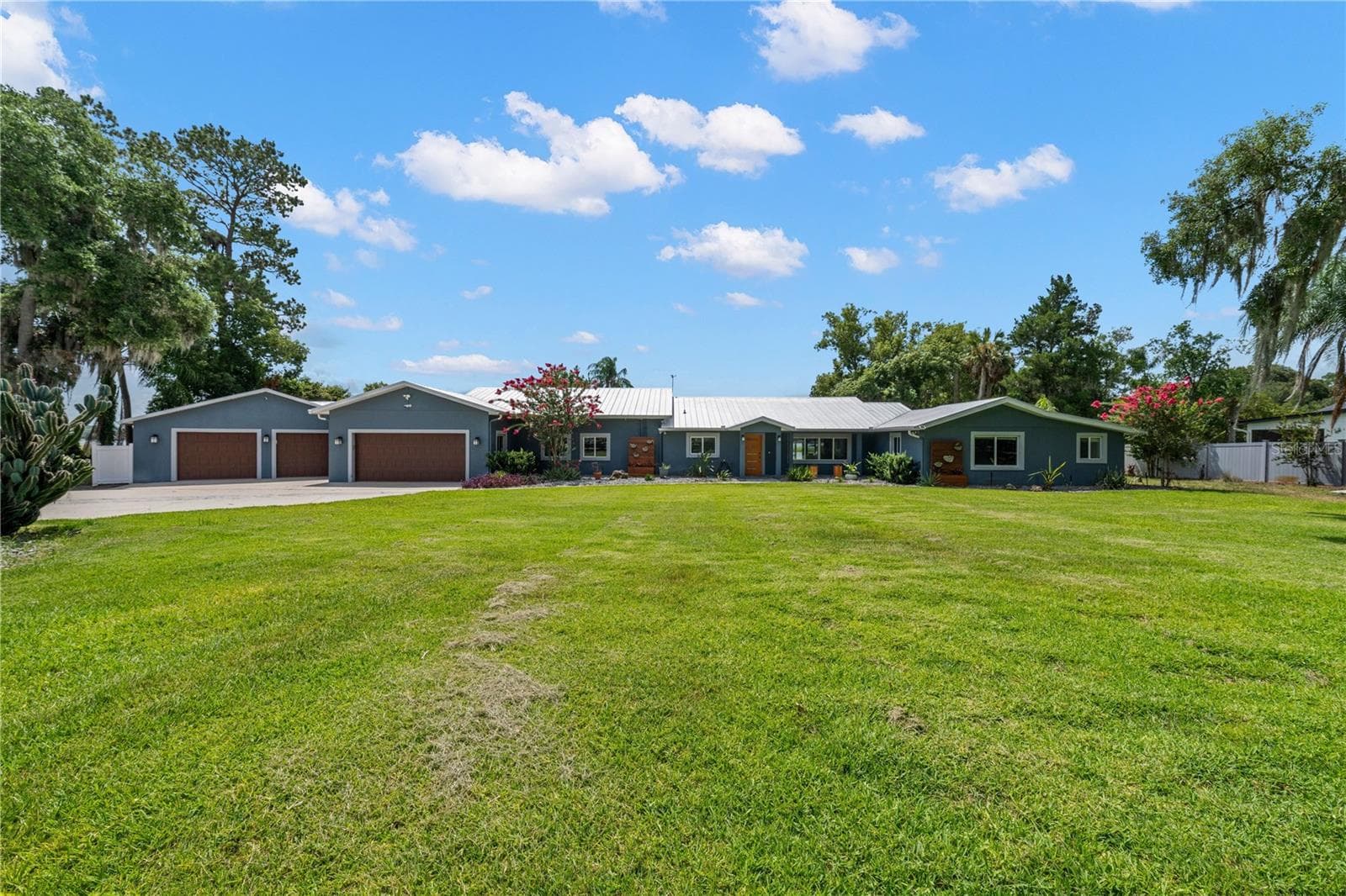 4931 DORA DRIVE — photo 82 of 98