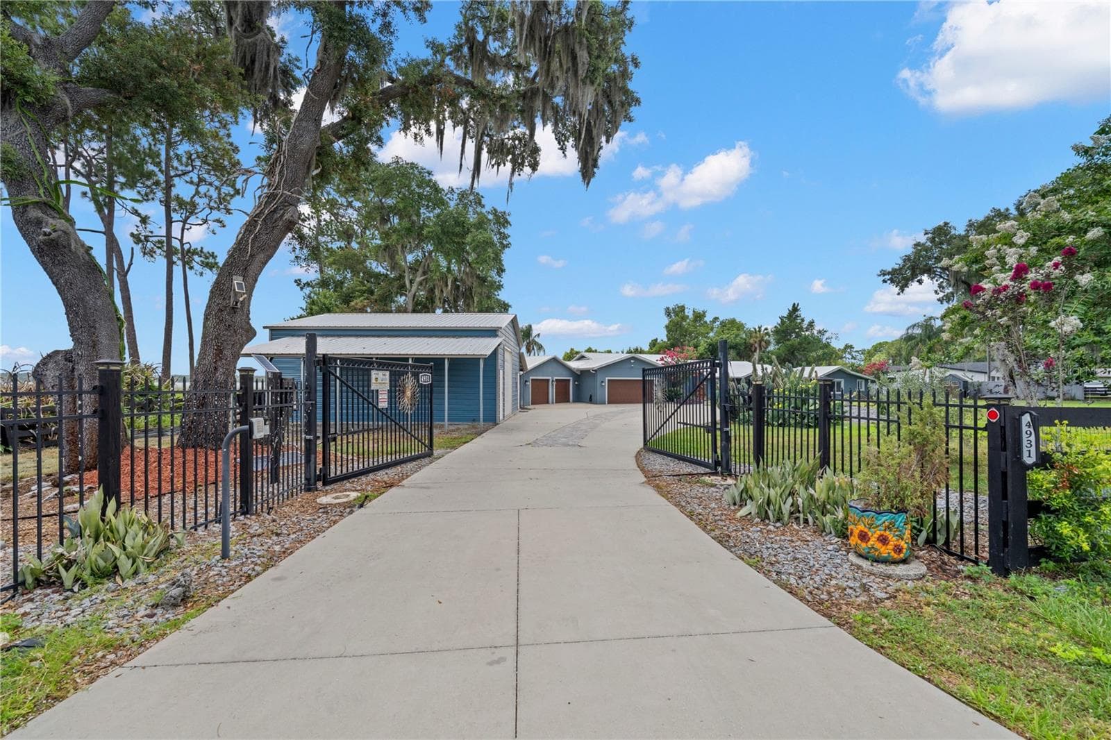4931 DORA DRIVE — photo 85 of 98