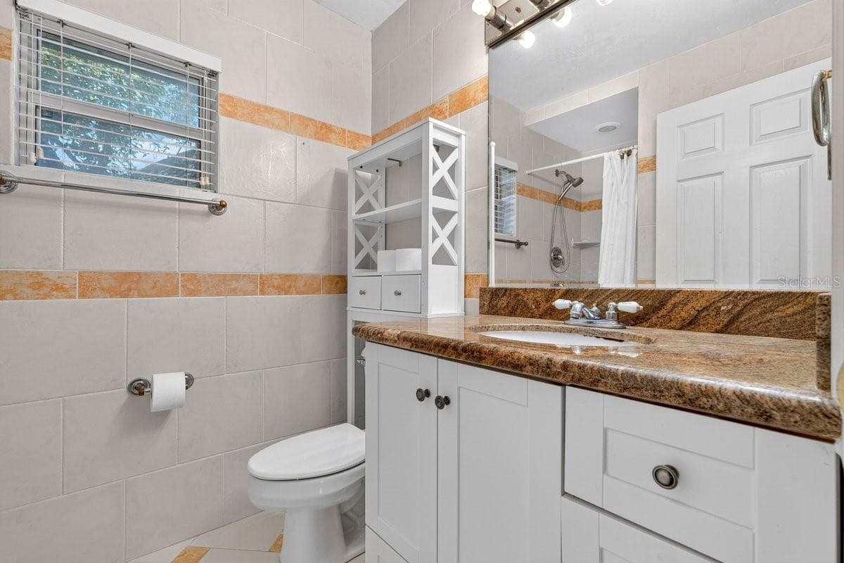 616 DORA STREET — photo 22 of 54