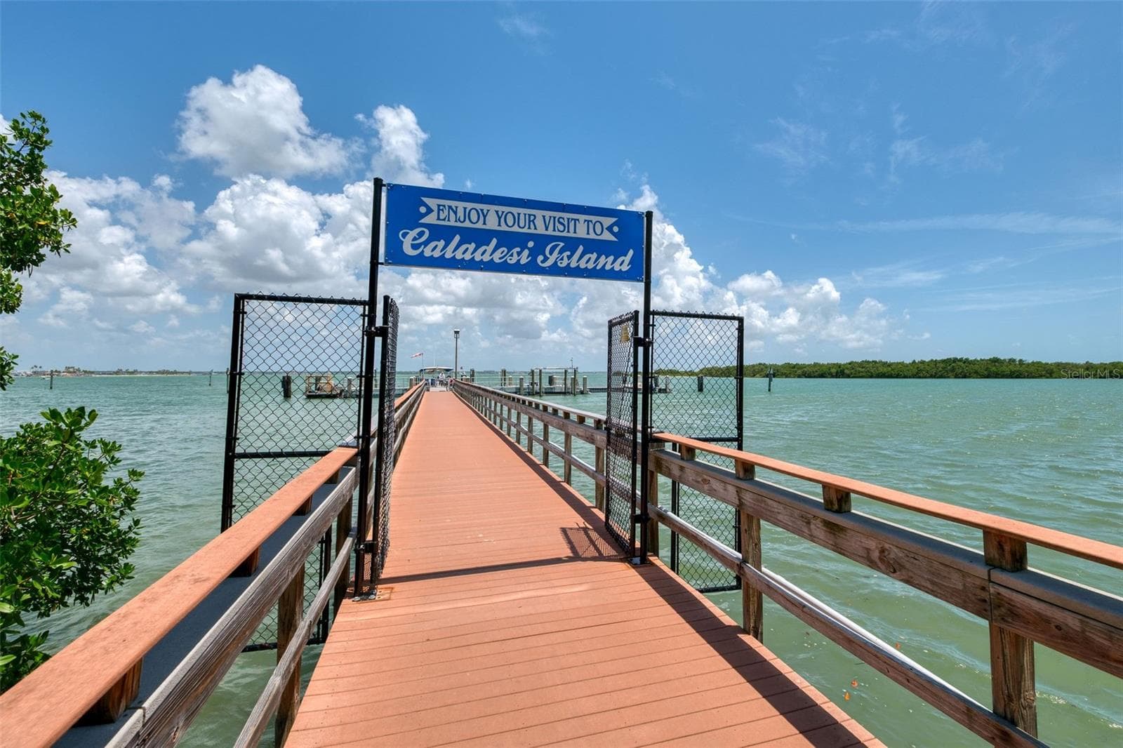 2 CAUSEWAY BOULEVARD — photo 47 of 54