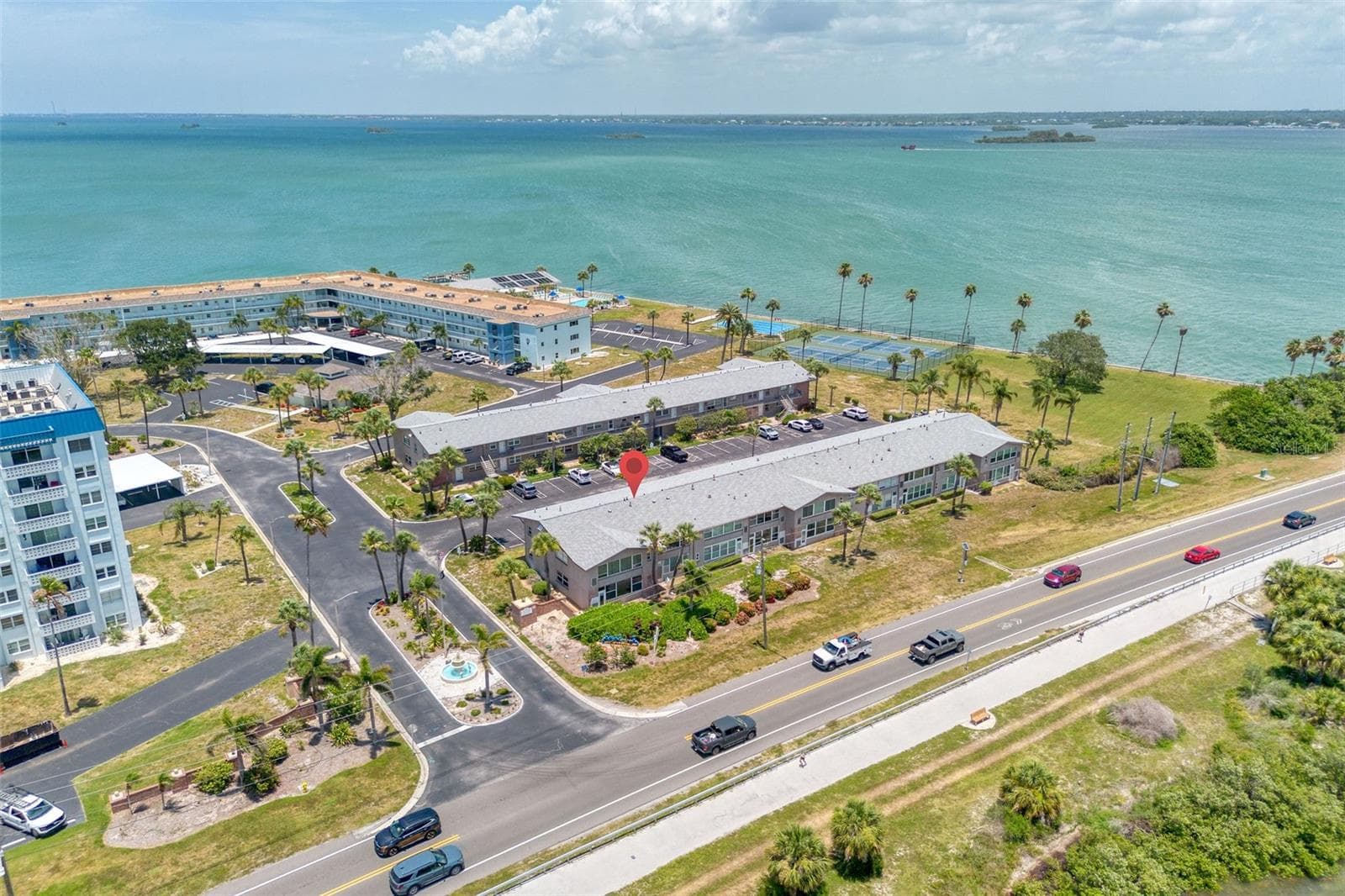 2 CAUSEWAY BOULEVARD — photo 42 of 54
