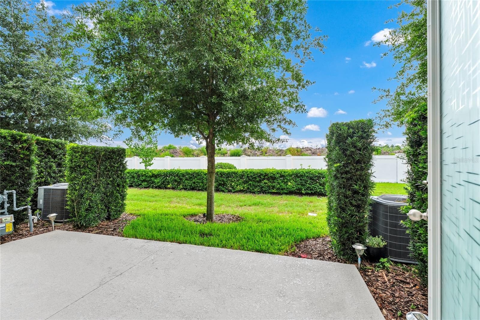 785 BENOI DRIVE — photo 3 of 63