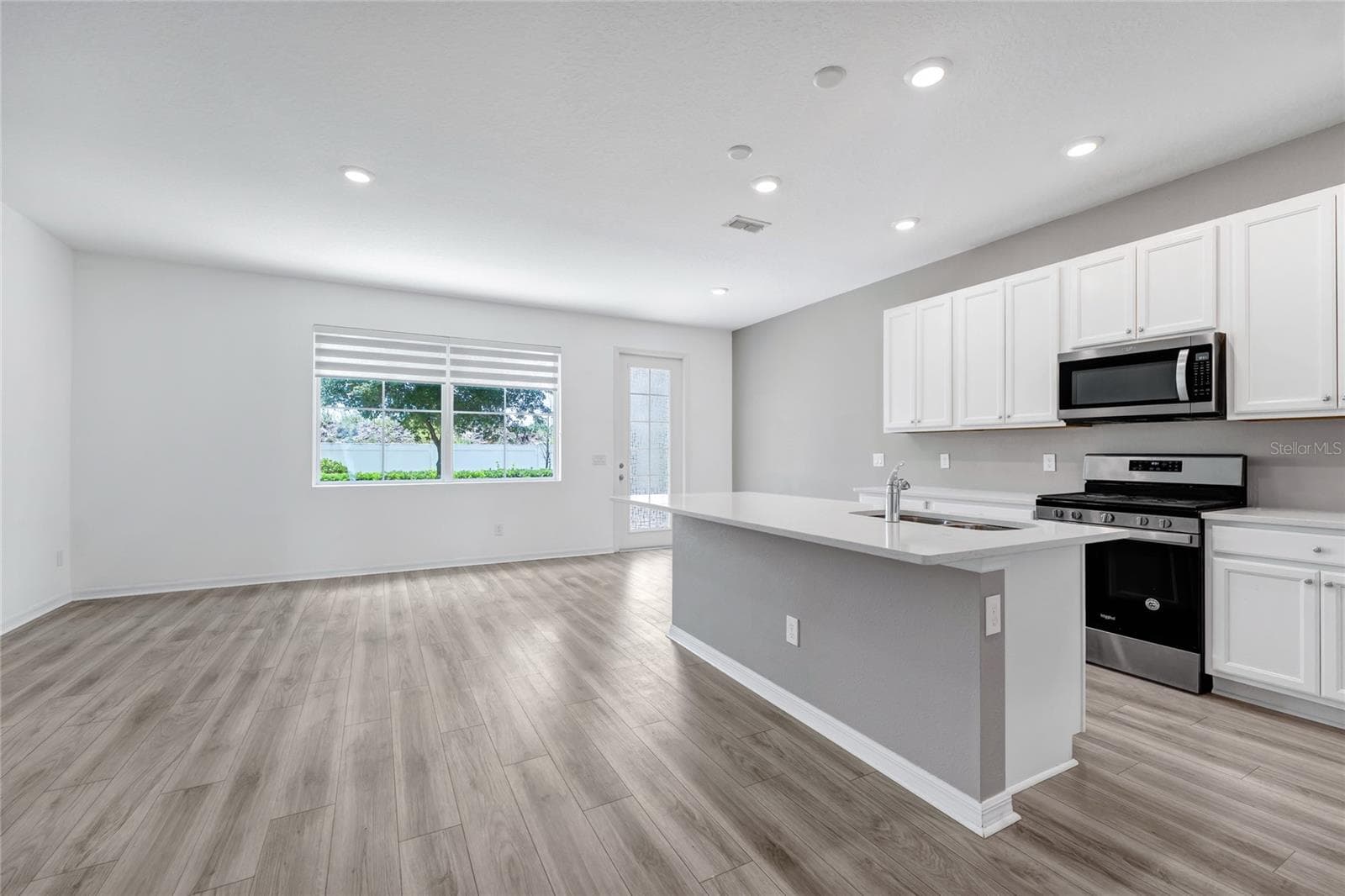 785 BENOI DRIVE — photo 14 of 63