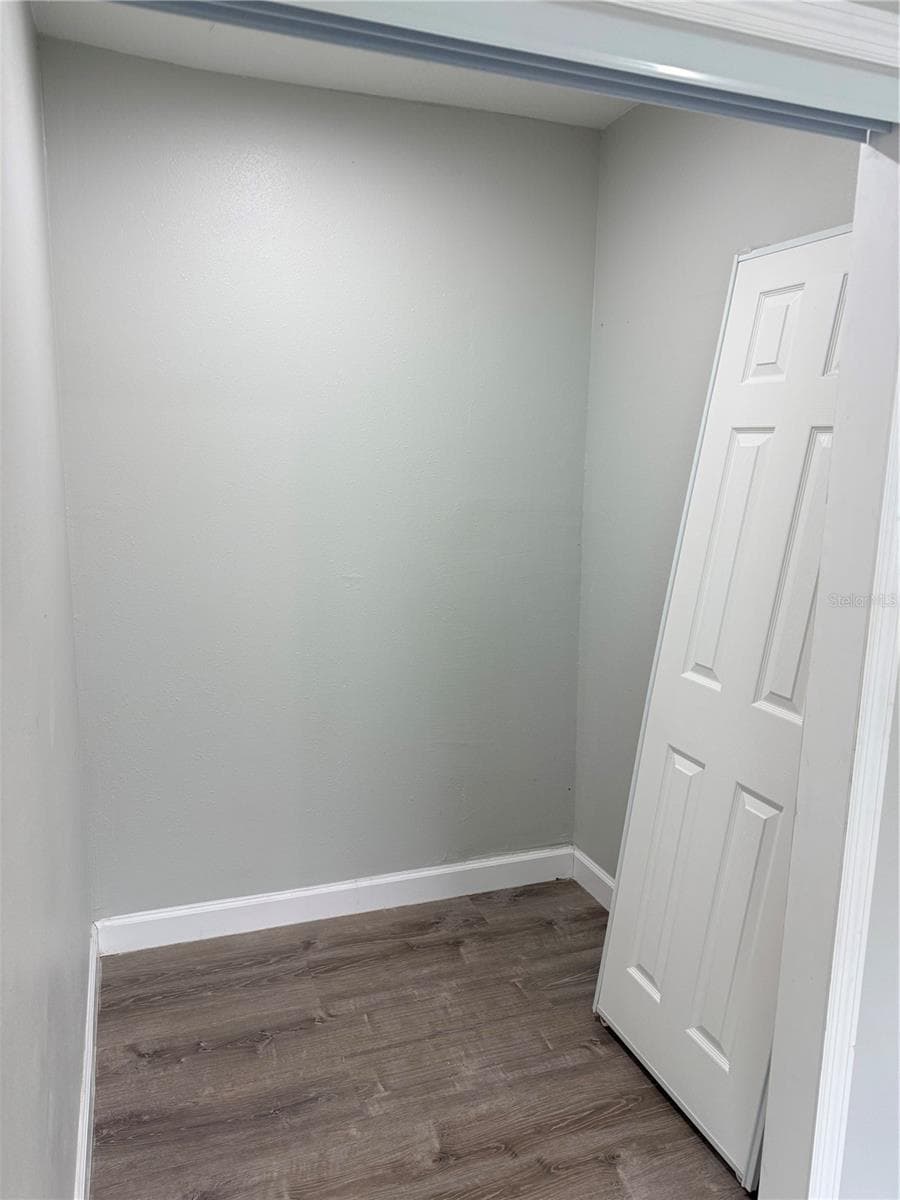 1002 BOUGAINVILLEA AVENUE — photo 14 of 28
