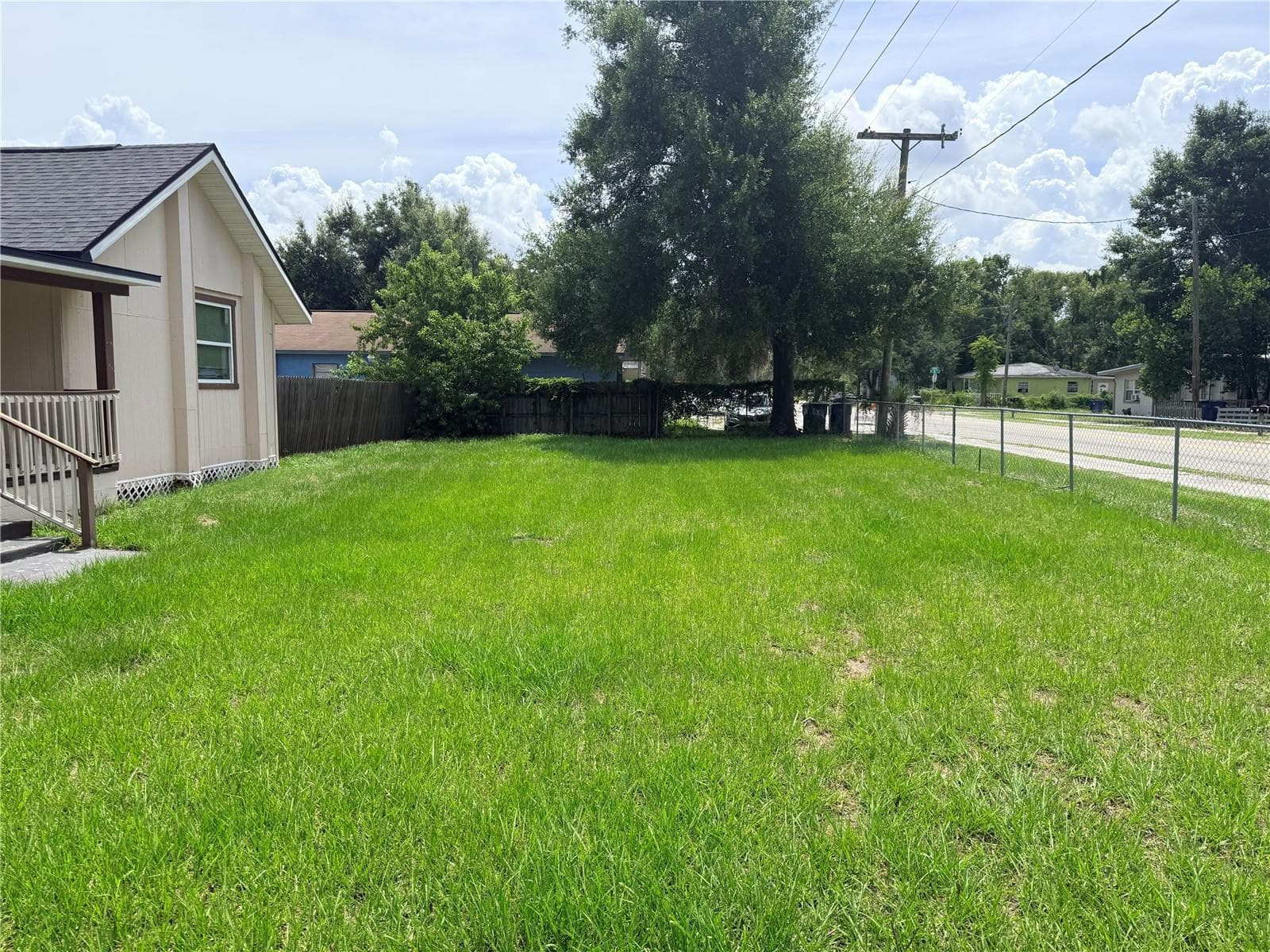1002 BOUGAINVILLEA AVENUE — photo 4 of 28