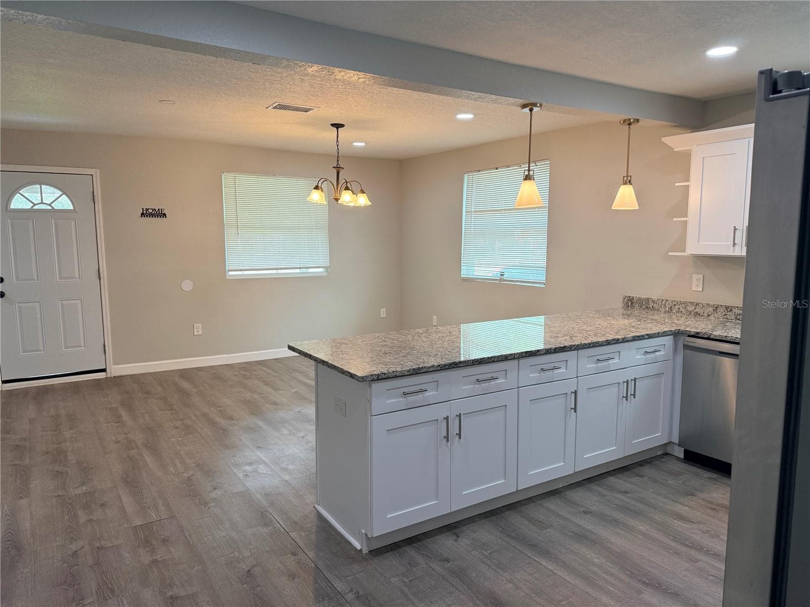 1002 BOUGAINVILLEA AVENUE — photo 12 of 28